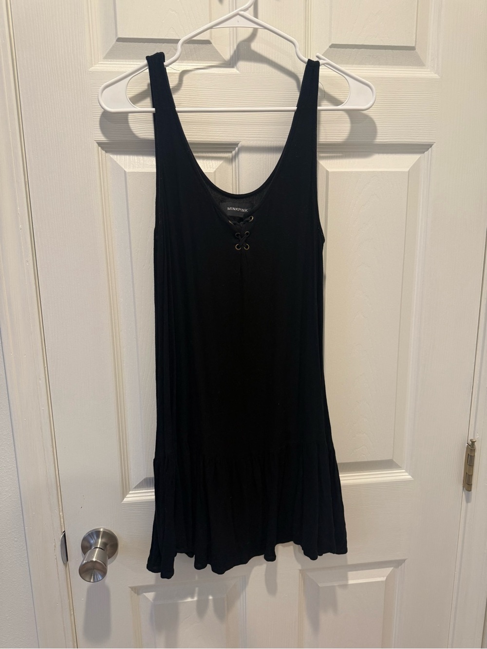MINKPINK Black Sleeveless dress with Scoop Neck